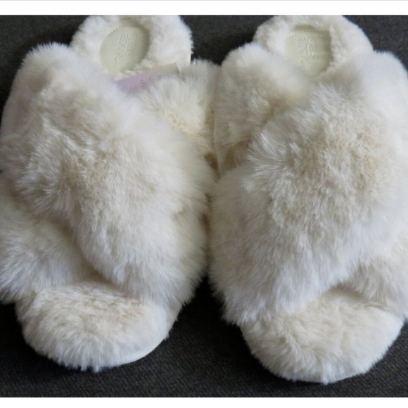 Stars Above Off White Faux Fur Crisscross Slide Slippers Women's Large 9-10 - Picture 4 of 5
